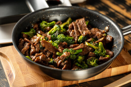 Healthy Beef + Broccoli Stir Fry